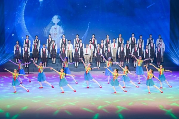 配资公司行情 童声礼赞七一，浦东开展“童声里的中国”展演活动